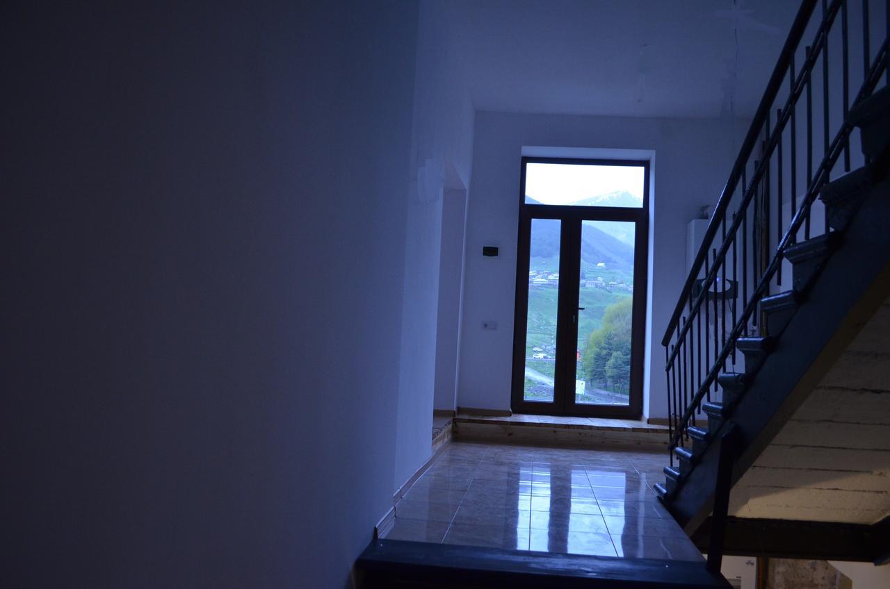 Aia Kazbegi Otel Dış mekan fotoğraf