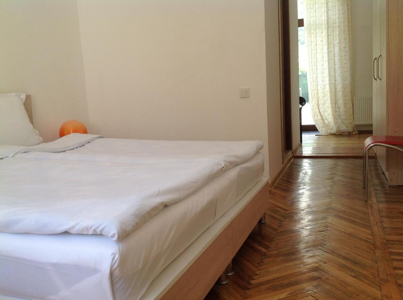 Aia Kazbegi Otel Dış mekan fotoğraf